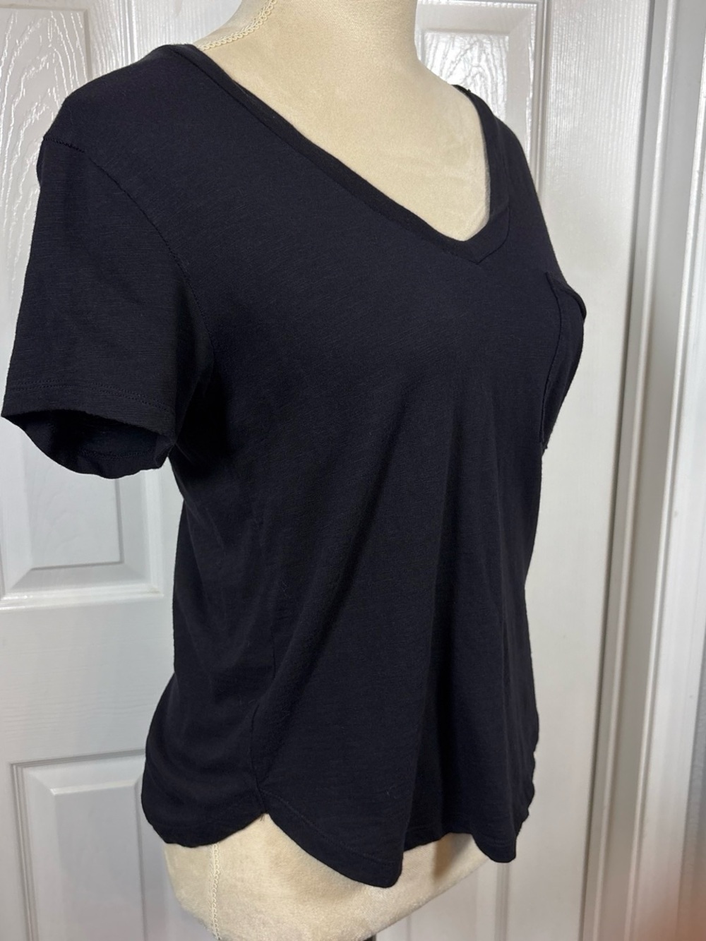 Abercrombie & Fitch Black Crewneck Tee with Pocket